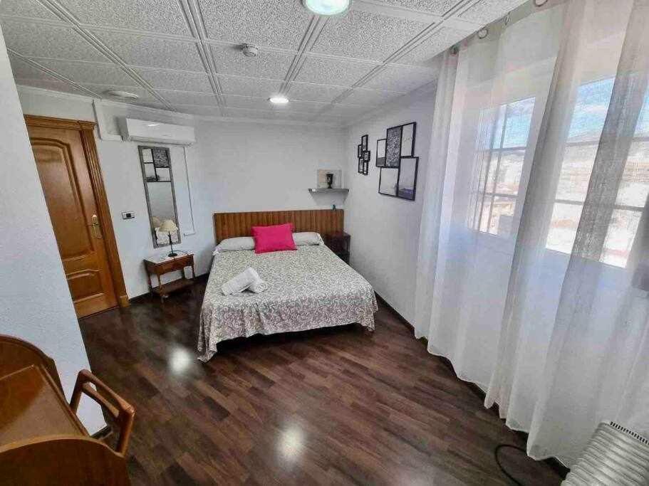 Apartamentos Centro Ciudad 2 Habitaciones Elda Dış mekan fotoğraf