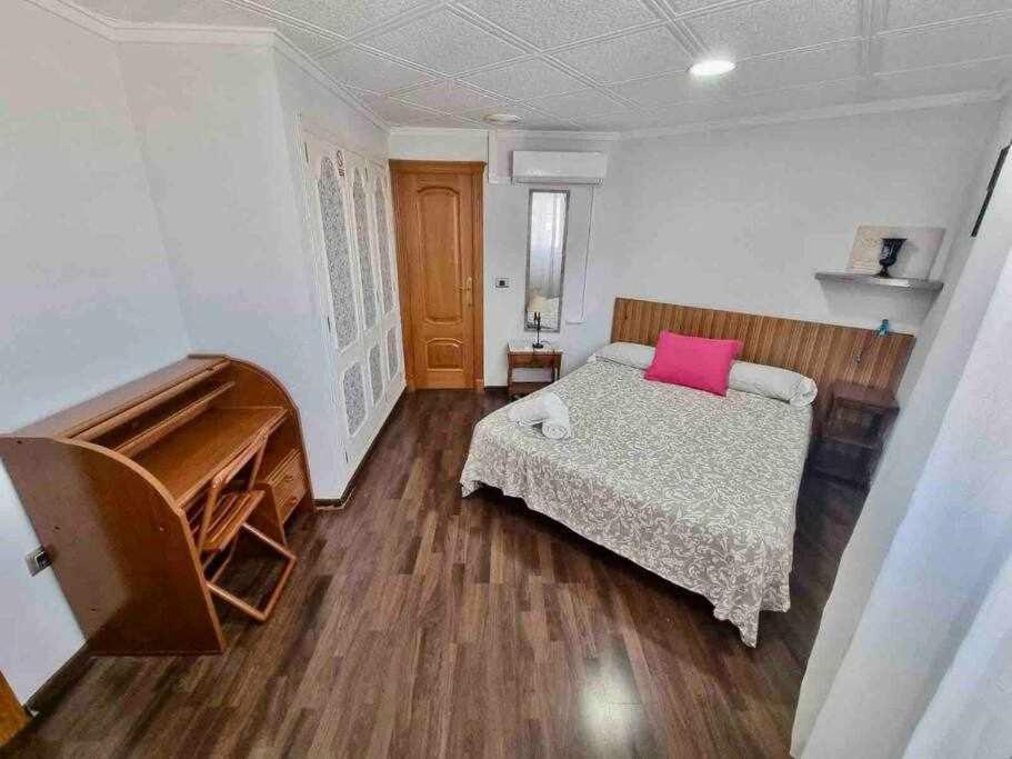 Apartamentos Centro Ciudad 2 Habitaciones Elda Dış mekan fotoğraf